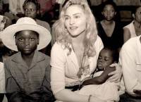 Рассмотрение дела Мадонны в Малави отложено на неопределенный срок