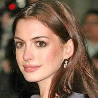   (Anne Hathaway)