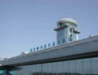 Аэропорт Домодедово прекратил работу из-за обрыва линий электропередач