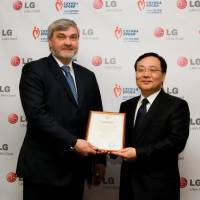  LG Electronics      