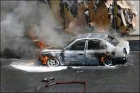 Пакистан: смертник направил автомобиль со взрывчаткой на эскорт начальника полиции