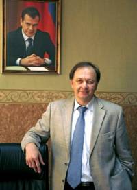 Генконсул России в Симферополе оскорбил крымских татар