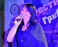Татьяна Чубарова спела в лесу на «Звездной грибалке»