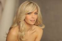  Maxim  
    