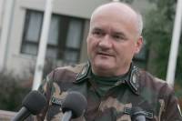 Подал в отставку глава минобороны Венгрии