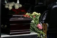 В США похоронили погибшего от рук полиции афроамериканца Флойда