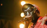 Супруга британского рэпера MF Doom объявила о его смерти