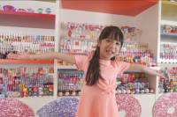 Шестилетняя китаянка собрала рекордную коллекцию бальзамов для губ