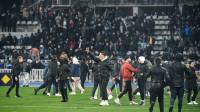 Матч Кубка Франции по футболу прервали из-за драки болельщиков