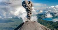 На Камчатке при восхождении на вулкан погиб скалолаз