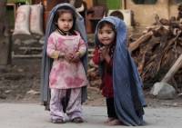 В афганском Кундузе раздали зимнюю одежду работающим детям