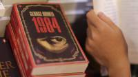 В Великобритании роман «1984» Оруэлла пометили как шок-контент
