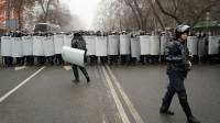 В Алма-Ате протестующие захватили резиденцию главы Казахстана