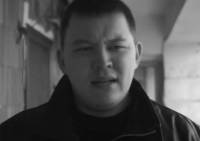 В Алма-Ате мародеры убили известного музыканта Сакена Битаева