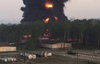 В Брянске локализовали пожар на нефтебазе